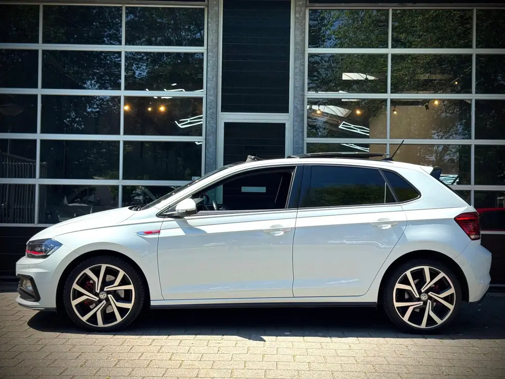 Volkswagen POLO 2.0 TSI GTI | PANO | DSG | CAM | VIRTUAL | uit 2019, foto 3