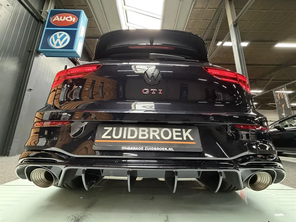 Volkswagen Golf 2.0 TSI GTI 45 | Vol optie | Akra | Pano | H uit 2022, foto 16