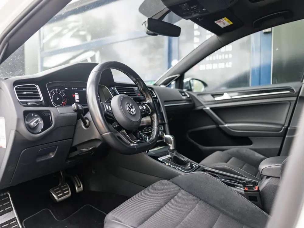 Volkswagen Golf 7.5 2.0 TSI 4Motion R | Pano | Virtual | Cam uit 2019, foto 5