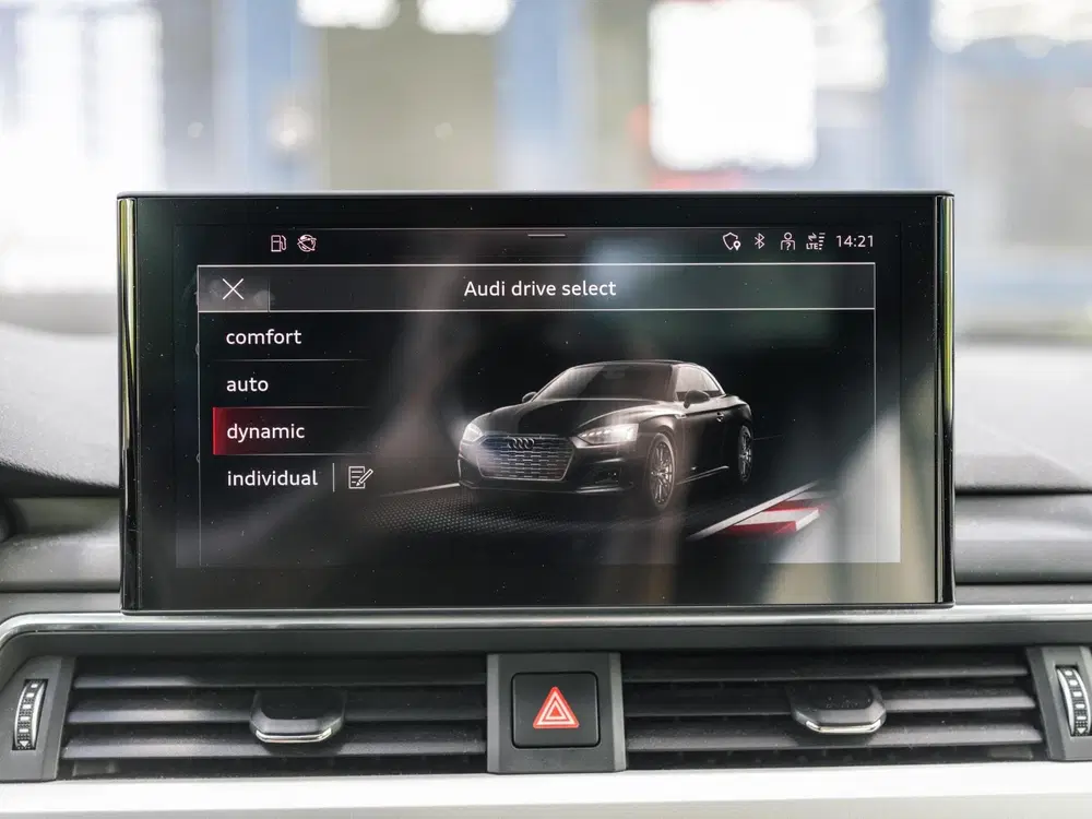 Audi A5 40 TFSI S edition uit 2022, foto 13