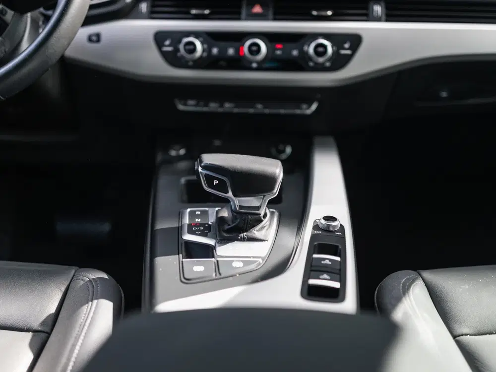 Audi A5 40 TFSI S edition uit 2022, foto 14