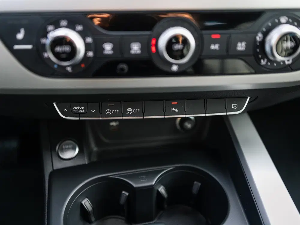 Audi A5 40 TFSI S edition uit 2022, foto 19
