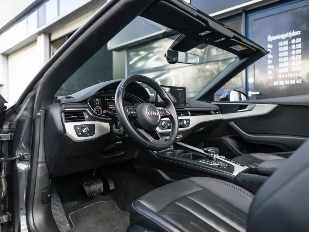 Audi A5 40 TFSI S edition uit 2022, foto 4