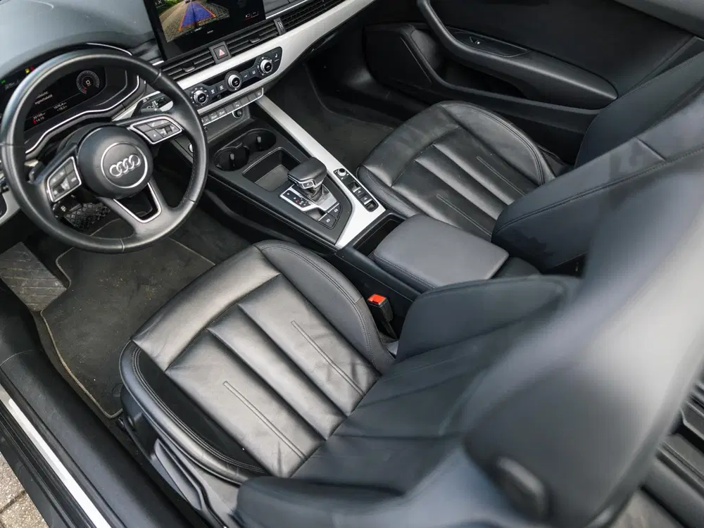Audi A5 40 TFSI S edition uit 2022, foto 5