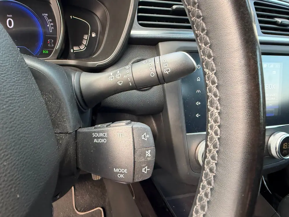 Renault Kadjar 1.3 TCe Zen Automaat uit 2019, foto 16