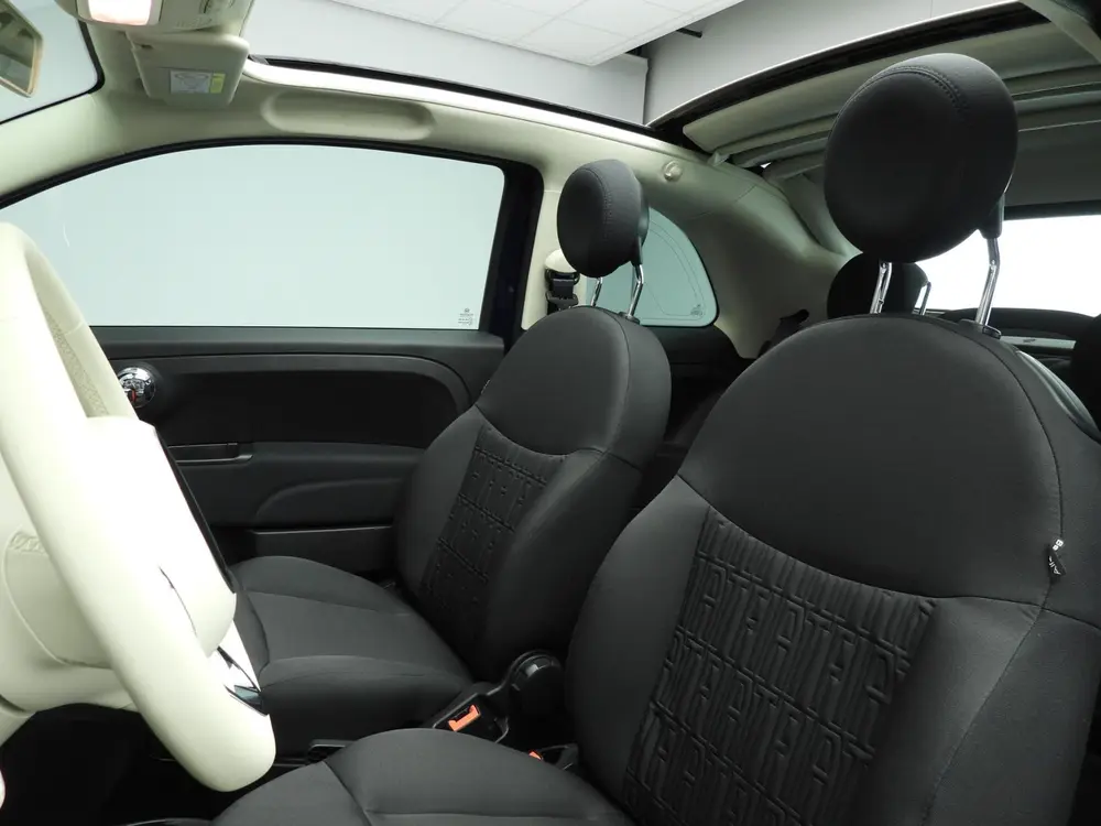 Fiat 500 C 1.0 Hybrid Dolcevita uit 2023, foto 8