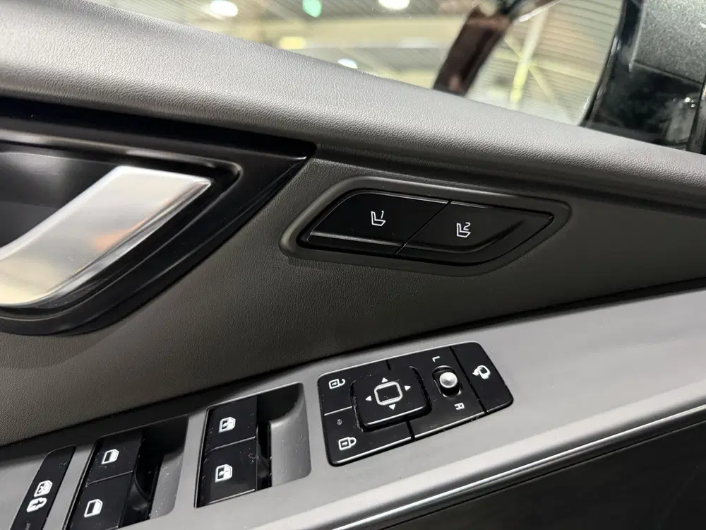 Kia Niro 1.6 GDi Hybrid ExecutiveLine Stoel en Stuu uit 2024, foto 14