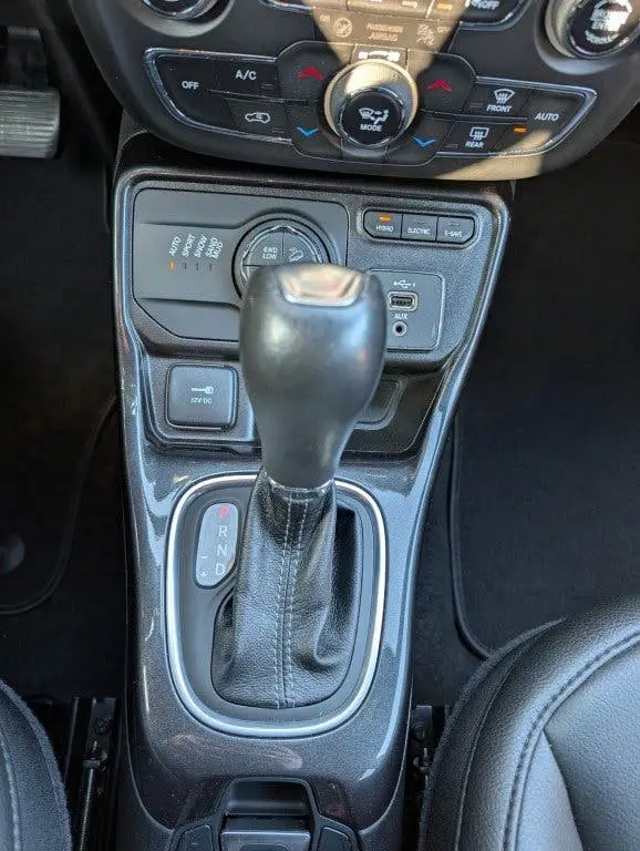 Jeep Compass 4xe 240 Plug-in Hybrid Electric S,Trekhaak,Lane uit 2021, foto 20