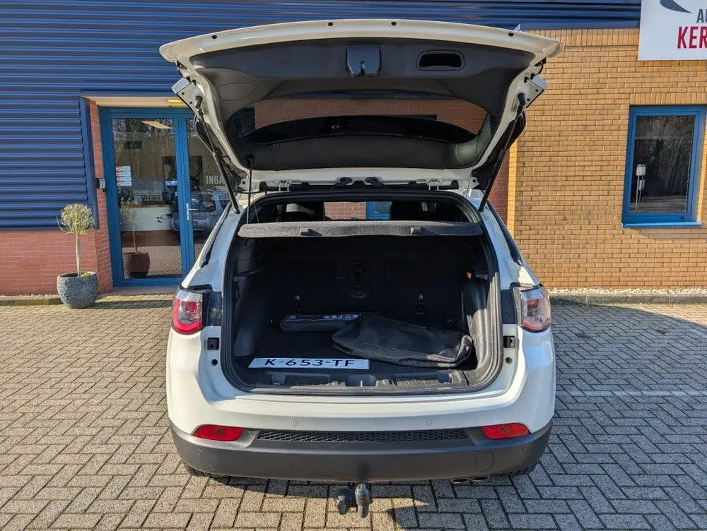 Jeep Compass 4xe 240 Plug-in Hybrid Electric S,Trekhaak,Lane uit 2021, foto 7