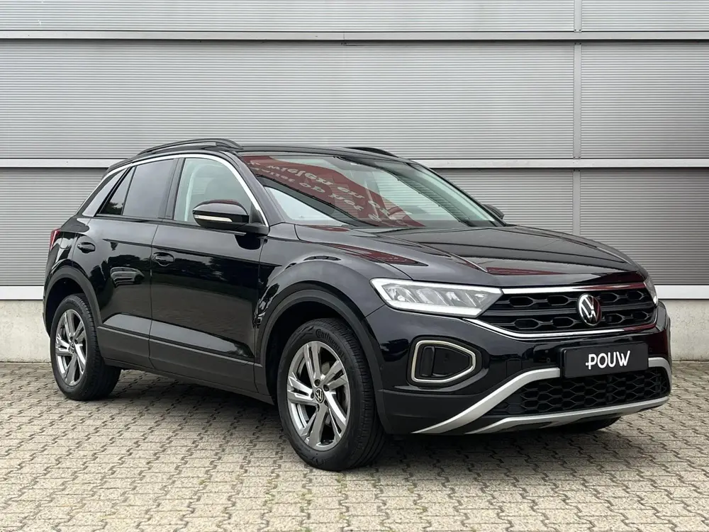 Volkswagen T-Roc 1.0 TSI 110pk Life | Camera | App Connect | uit 2022, foto 10