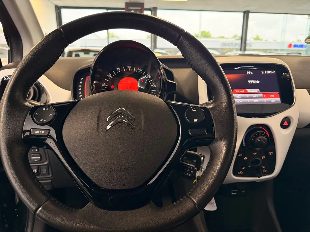 Citroën C1 Citroen C1 1.0 VTi Urban Ride I CAMERA I NAVI I CarPlay I uit 2019, foto 13