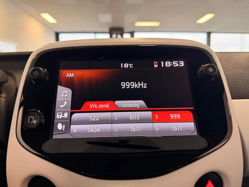 Citroën C1 Citroen C1 1.0 VTi Urban Ride I CAMERA I NAVI I CarPlay I uit 2019, foto 18