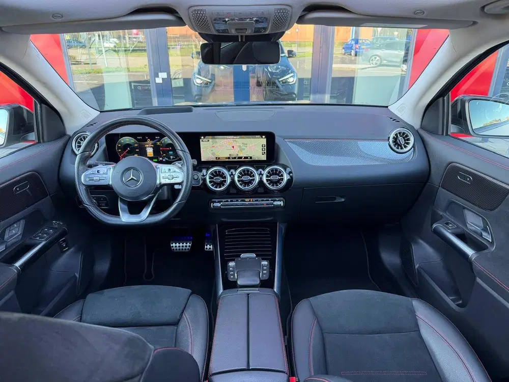 Mercedes-Benz GLA 250 e Business Solution AMG Limited uit 2021, foto 16