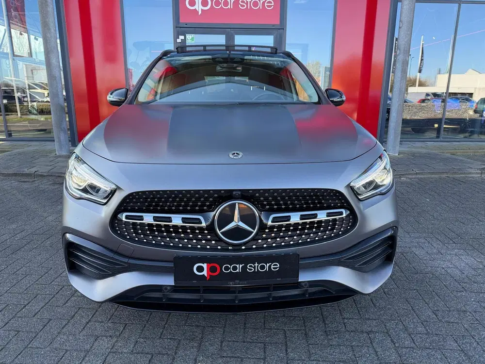 Mercedes-Benz GLA 250 e Business Solution AMG Limited uit 2021, foto 2