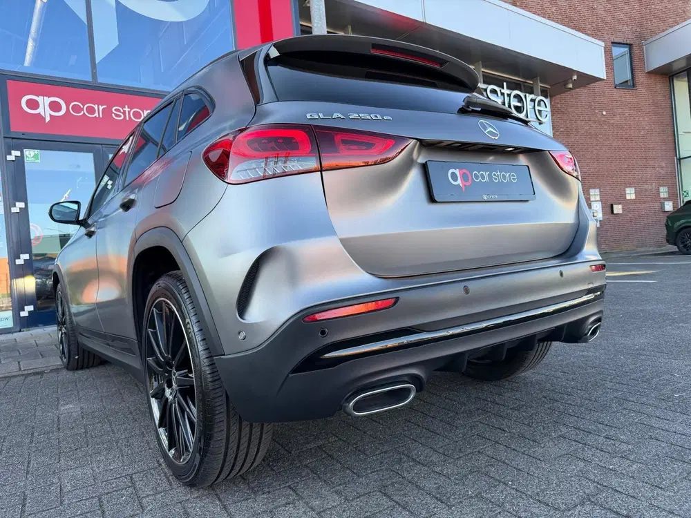 Mercedes-Benz GLA 250 e Business Solution AMG Limited uit 2021, foto 8