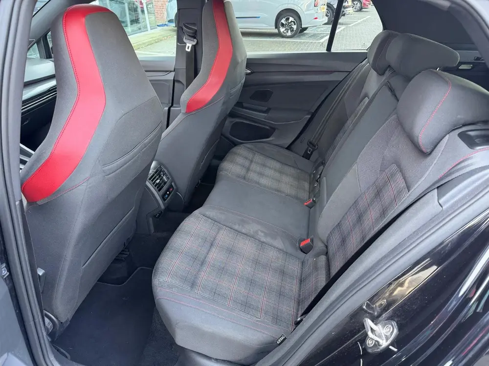 Volkswagen GOLF 2.0 TSI GTI Panorama | Keyless | Stoel verw uit 2021, foto 14