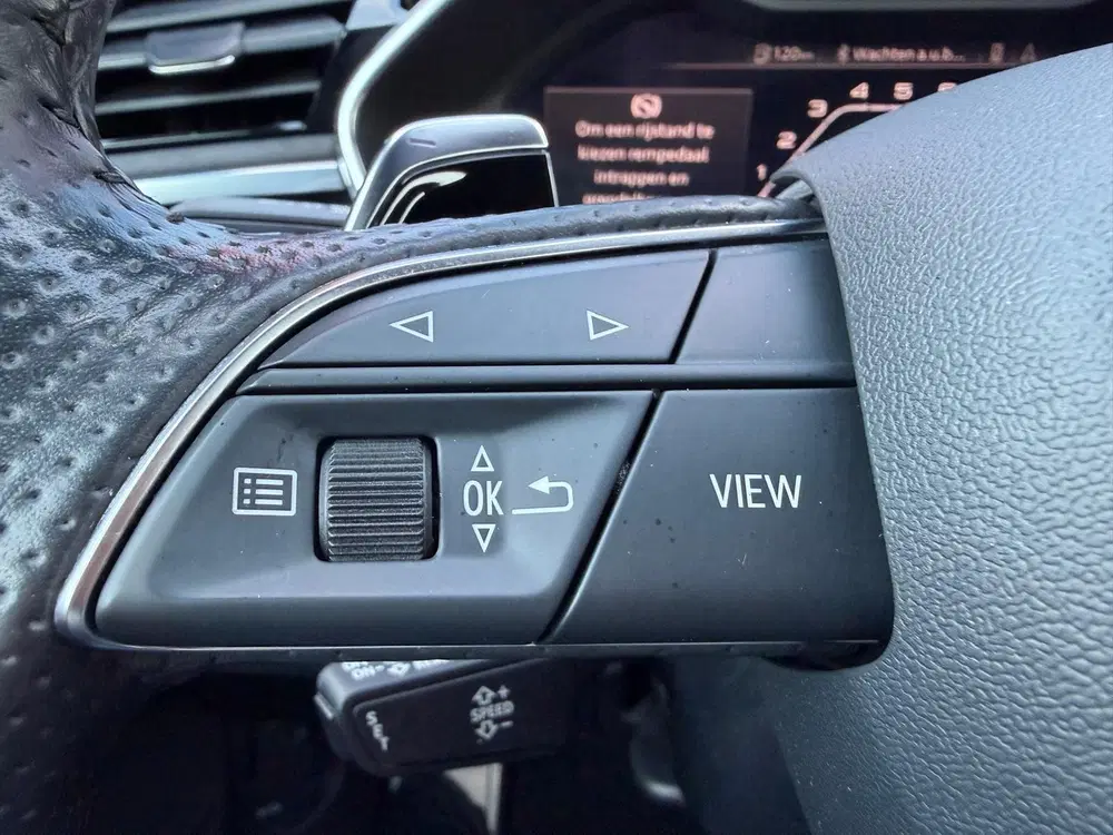 Audi RS Q3 TFSI Panorama uit 2021, foto 17