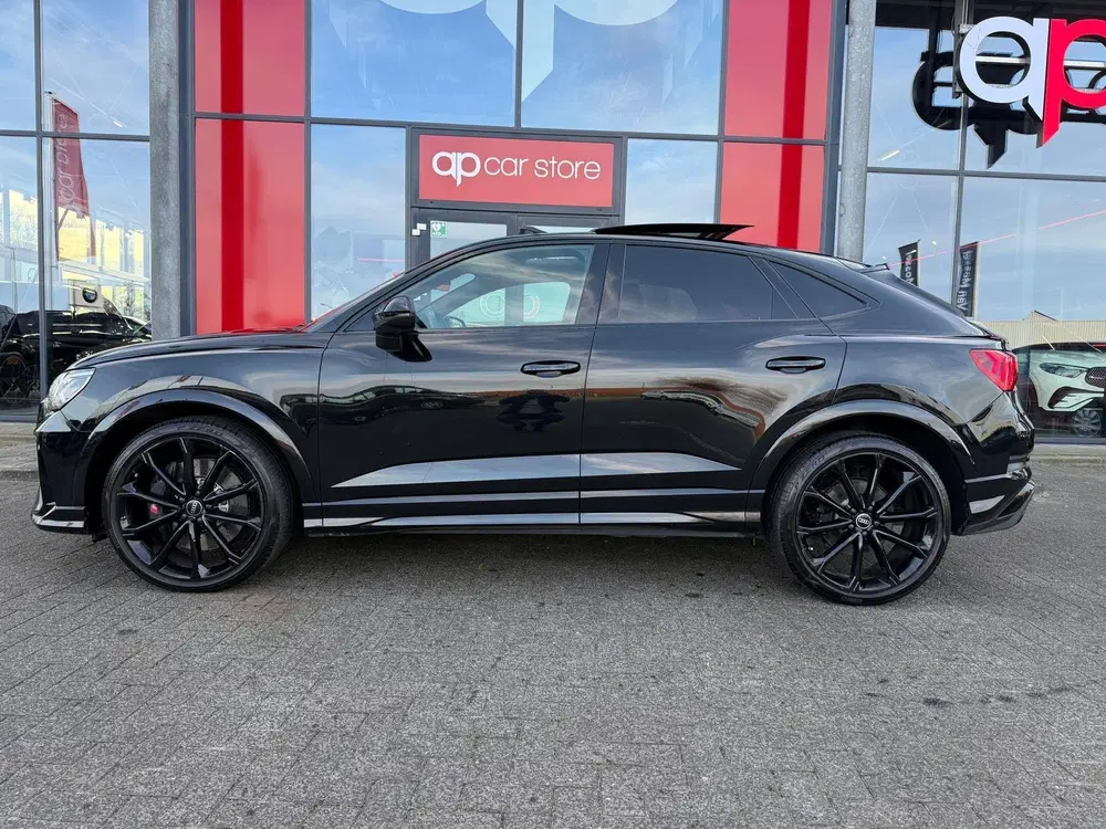 Audi RS Q3 TFSI Panorama uit 2021, foto 4