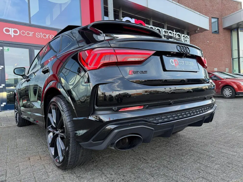 Audi RS Q3 TFSI Panorama uit 2021, foto 8