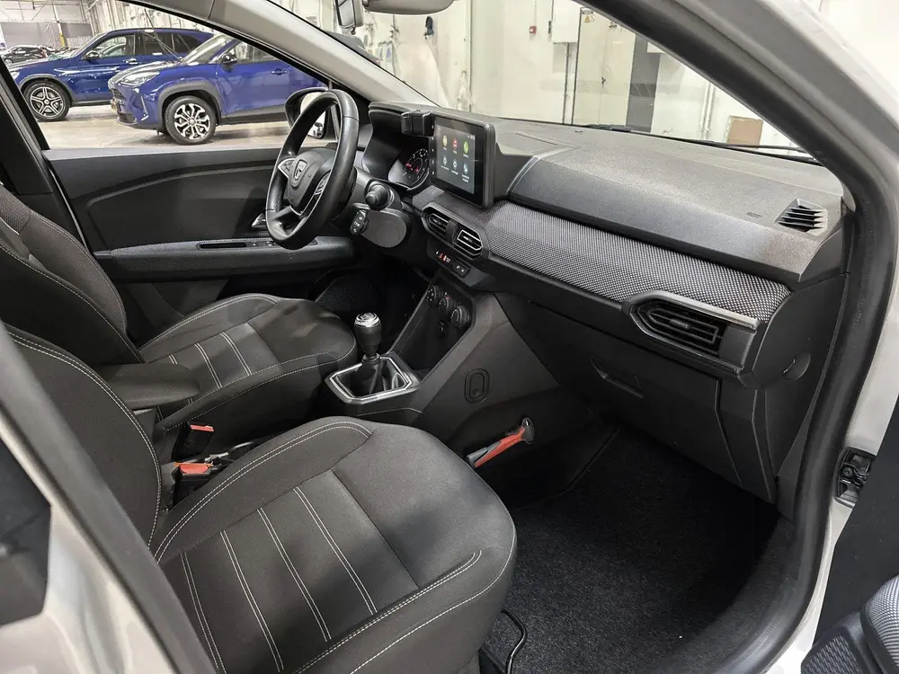 Dacia Jogger 1.0 TCe Bi-Fuel Comfort 5p. 100PK uit 2022, foto 16