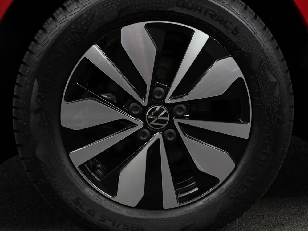 Volkswagen Polo 1.0 TSI Life DSG Goal Navigatie Apple Carpla uit 2025, foto 2