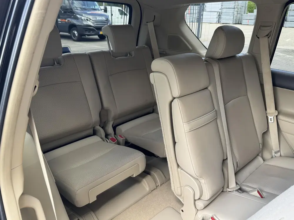 Toyota Land Cruiser 2.8 D-4D PROFESSIONAL 7-PERS I ORIGINEEL uit 2019, foto 15