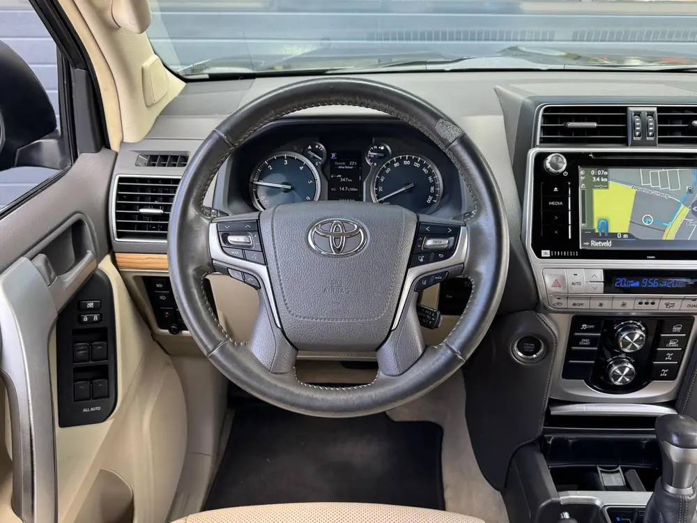 Toyota Land Cruiser 2.8 D-4D PROFESSIONAL 7-PERS I ORIGINEEL uit 2019, foto 6