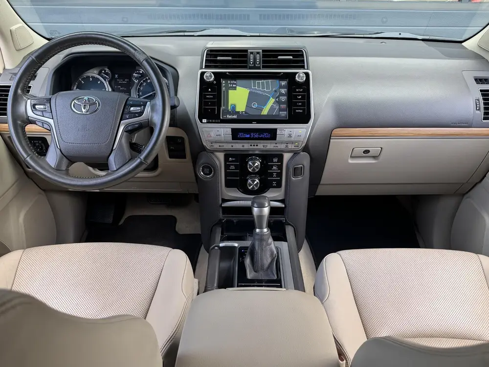 Toyota Land Cruiser 2.8 D-4D PROFESSIONAL 7-PERS I ORIGINEEL uit 2019, foto 7