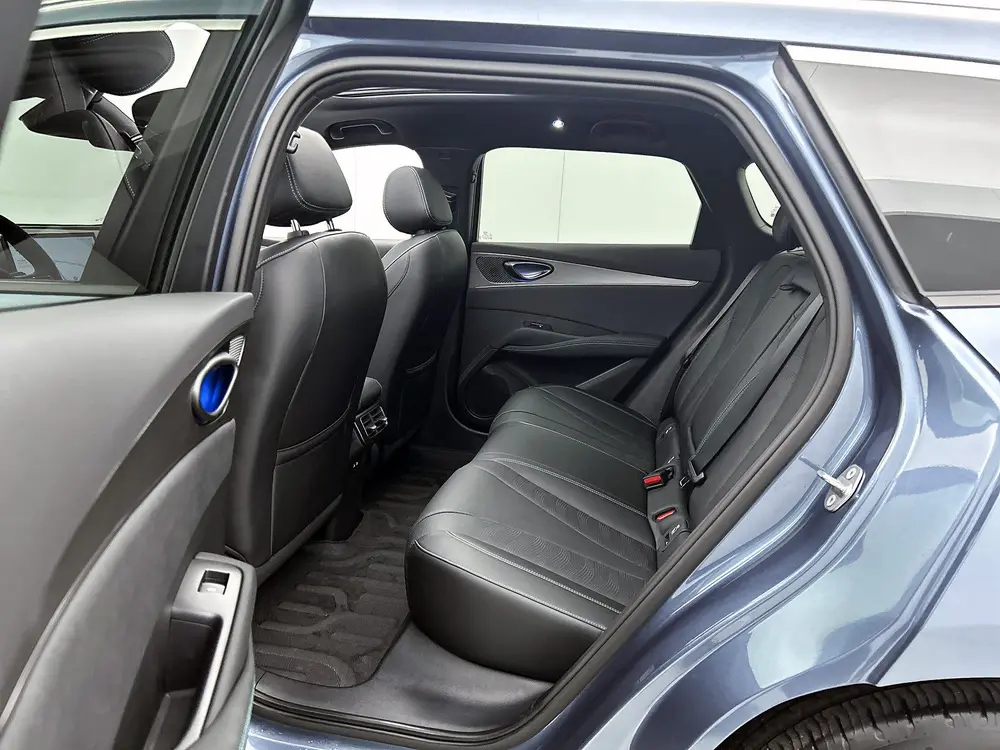 BYD Seal 6 1.5 DM-i Comfort Lite uit 2025, foto 20