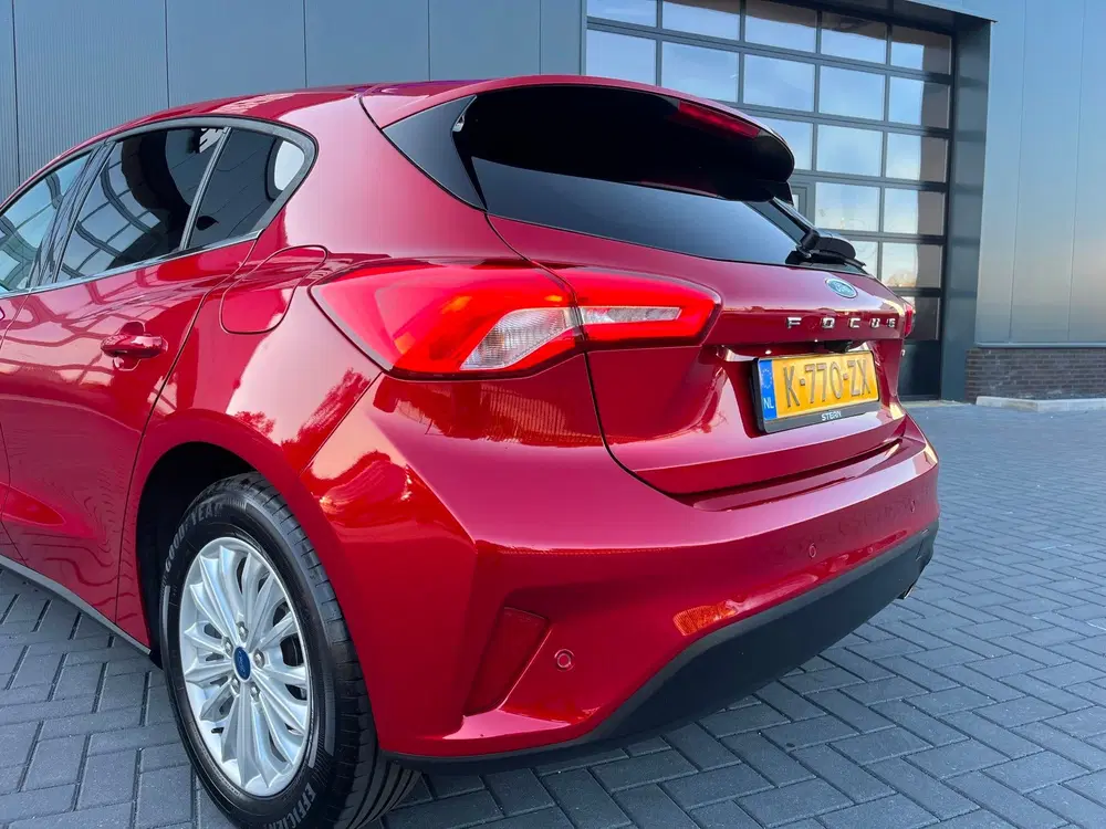 Ford Focus 1.0 EcoBoost Hybrid Titanium X Business NL uit 2021, foto 11