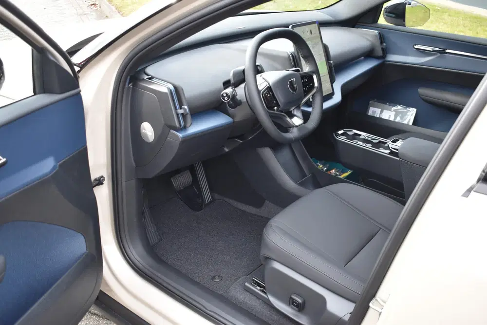 Volvo EX30 Extended Range Plus 272PK Europa 69 kWh uit 2026, foto 20