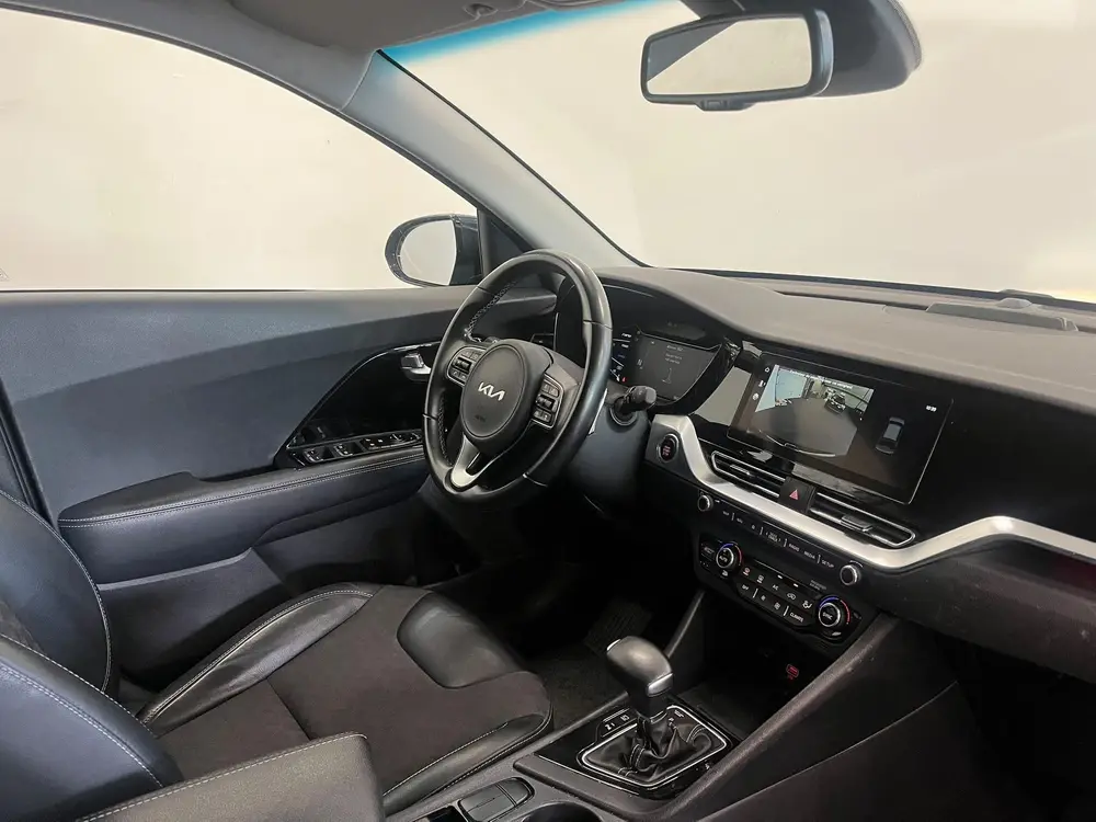 Kia Niro 1.6 GDi PHEV Pulse Schuifdak Navigatie App uit 2022, foto 10