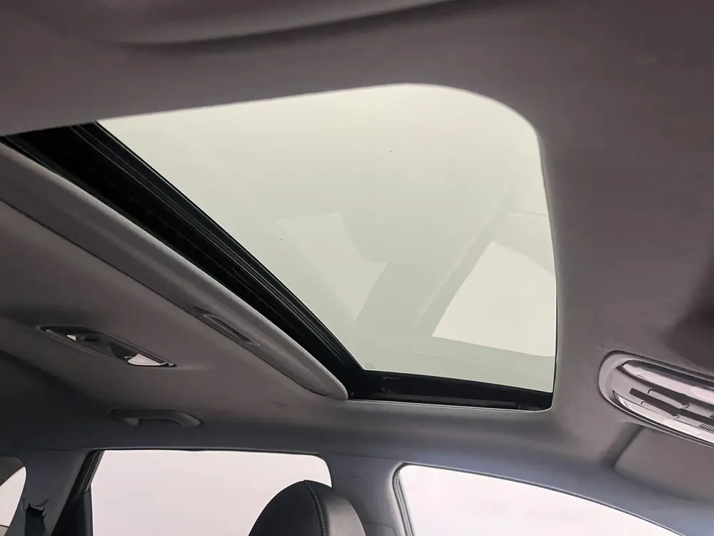 Kia Niro 1.6 GDi PHEV Pulse Schuifdak Navigatie App uit 2022, foto 12