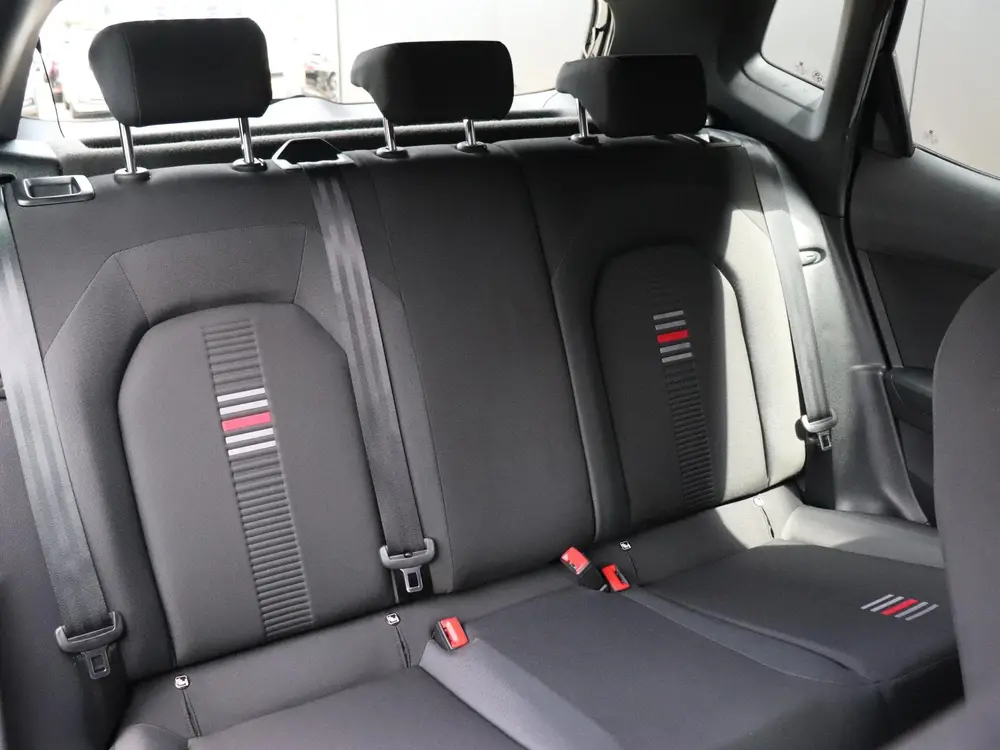 SEAT Arona 1.0 TSI FR Xcellence Business Intense | PDC | TRE uit 2019, foto 13