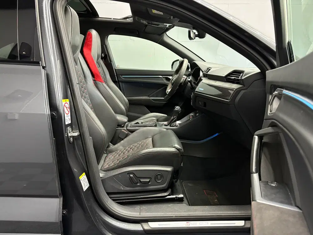 Audi RS Q3 2.5 TFSI RS Seats Pano uit 2022, foto 10