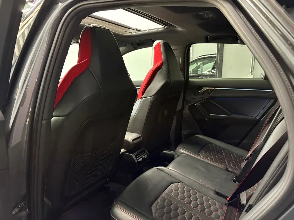 Audi RS Q3 2.5 TFSI RS Seats Pano uit 2022, foto 13