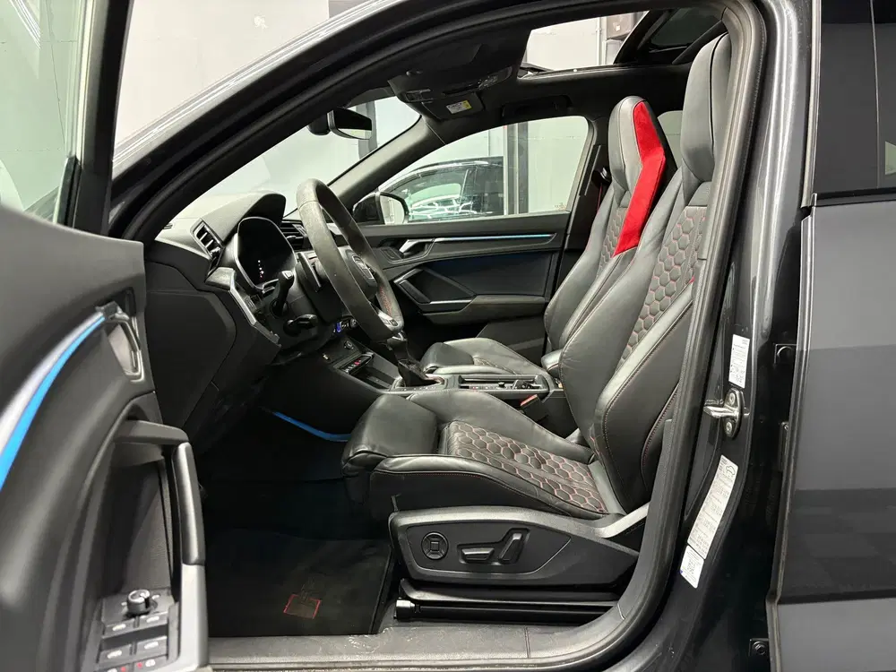 Audi RS Q3 2.5 TFSI RS Seats Pano uit 2022, foto 6