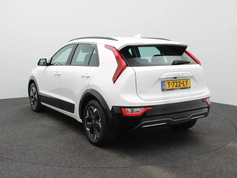 Kia Niro DynamicLine 64.8 kWh uit 2023, foto 5
