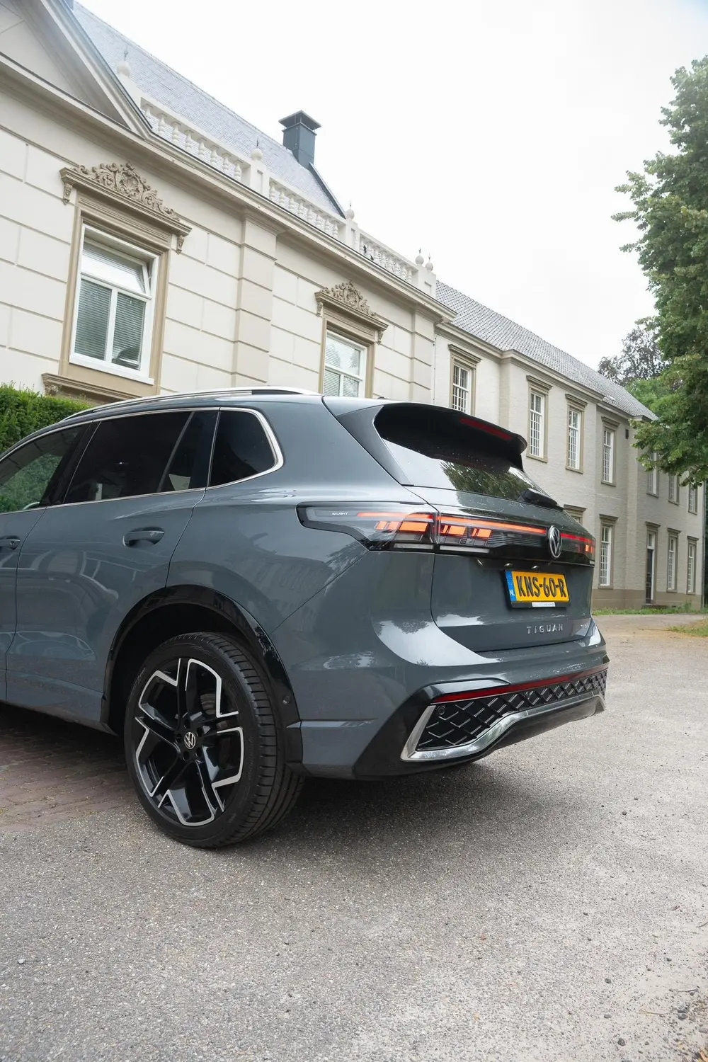 Volkswagen Tiguan 1.5 eHybrid R-Line Edition PANO | 360 CAM uit 2025, foto 19