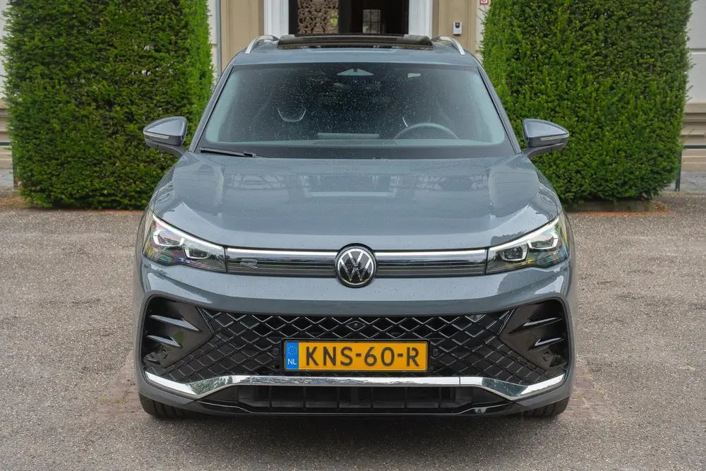 Volkswagen Tiguan 1.5 eHybrid R-Line Edition PANO | 360 CAM uit 2025, foto 8