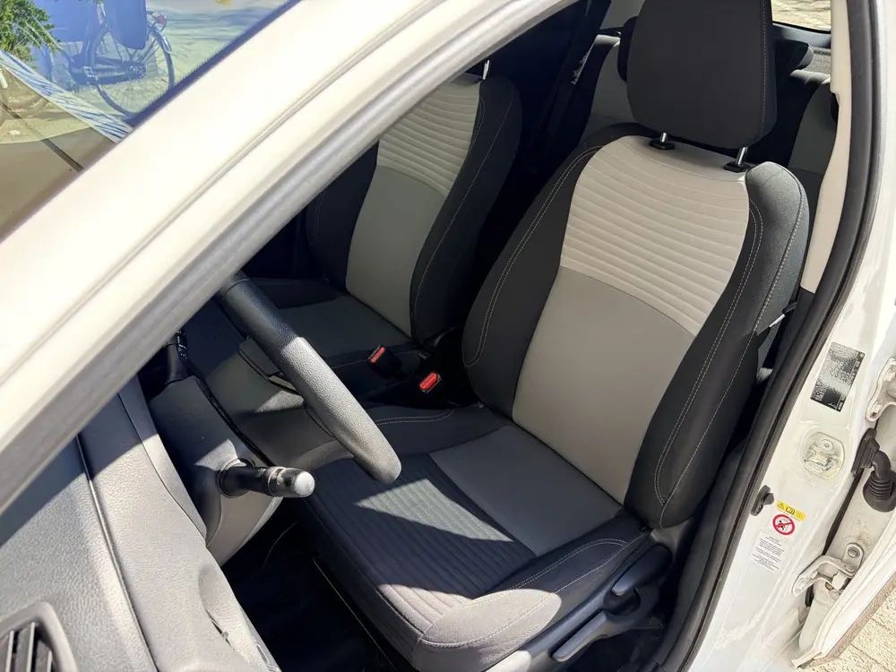 Toyota Yaris 1.5 VVT-i Dynamic Achteruitrij camera/Autom. ai uit 2019, foto 16