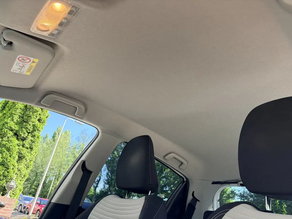 Toyota Yaris 1.5 VVT-i Dynamic Achteruitrij camera/Autom. ai uit 2019, foto 19
