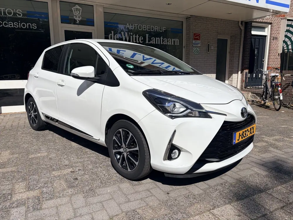 Toyota Yaris 1.5 VVT-i Dynamic Achteruitrij camera/Autom. ai uit 2019, foto 2
