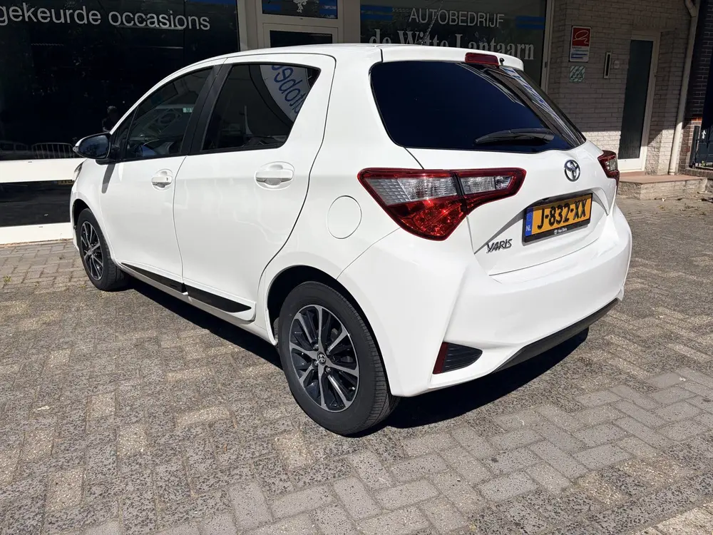 Toyota Yaris 1.5 VVT-i Dynamic Achteruitrij camera/Autom. ai uit 2019, foto 7