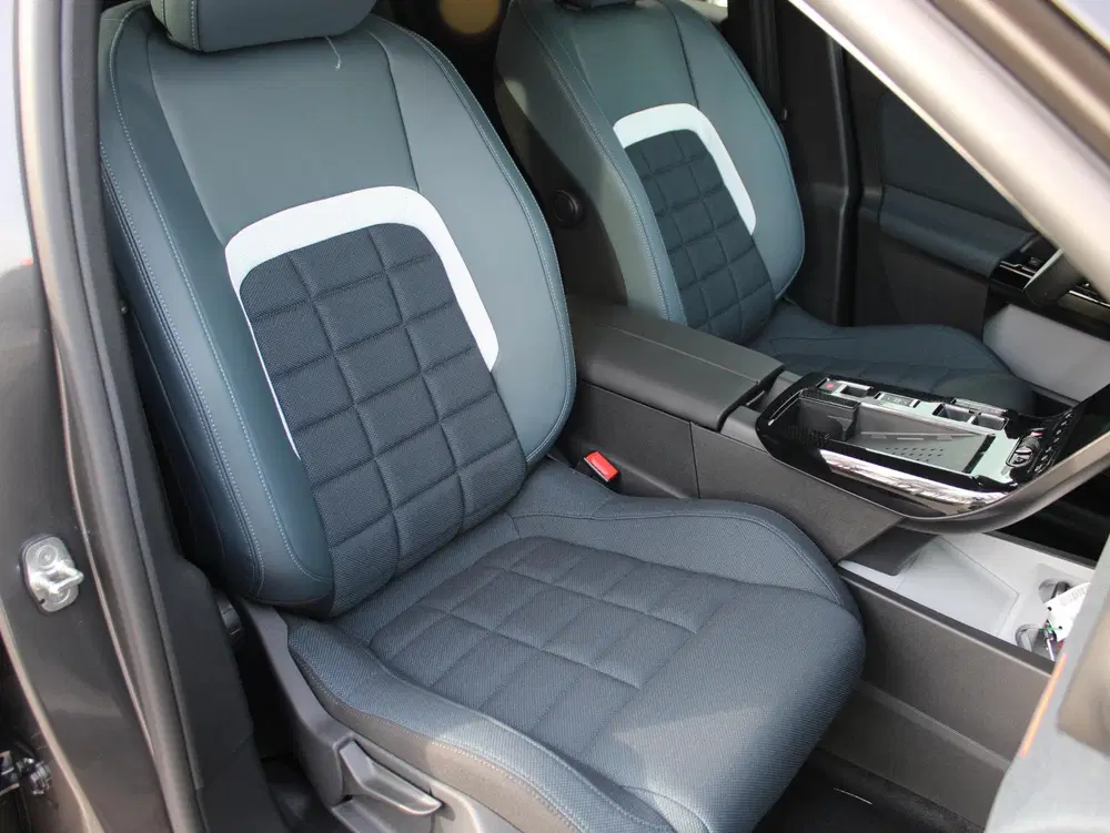 Citroën C5 Aircross Citroen C5 Aircross 1.2 Hybrid 145 Busines uit 2026, foto 10