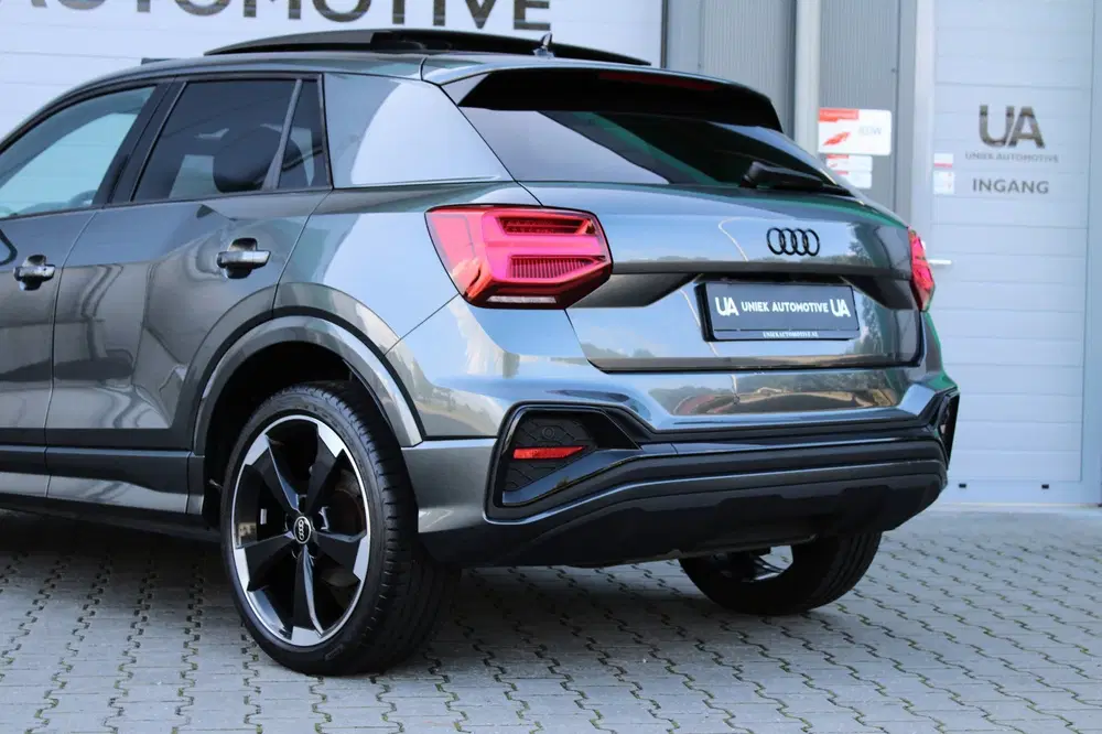 Audi Q2 35 TFSI S EDITION uit 2024, foto 4