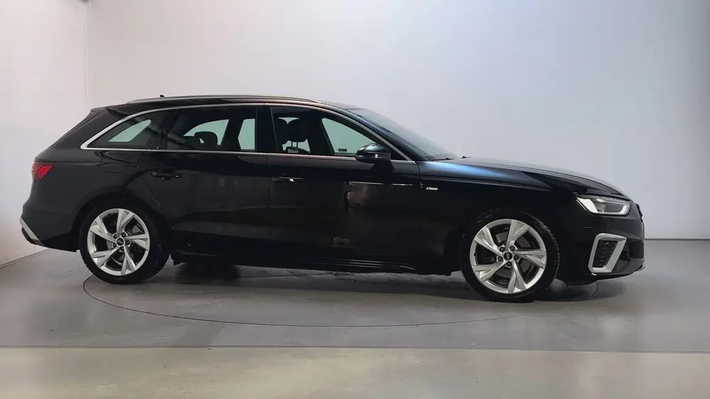 Audi A4 35 TFSI S Edition Competition LED Stoelver uit 2021, foto 12