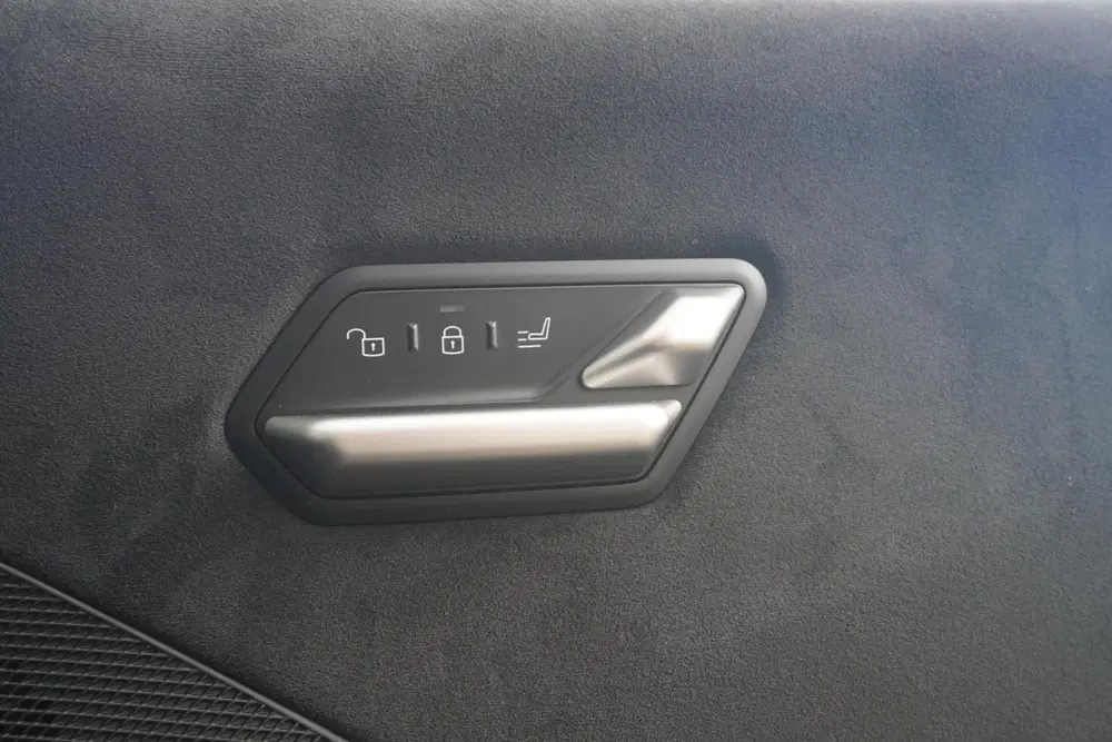 BMW iX3 40 eDrive uit 2026, foto 14