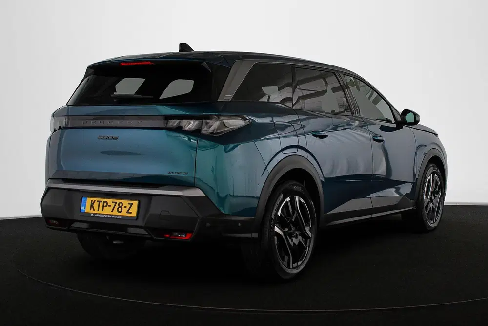 Peugeot 5008 1.6 Plug-in Hybrid 195 Allure 7p Stoelverw uit 2026, foto 3