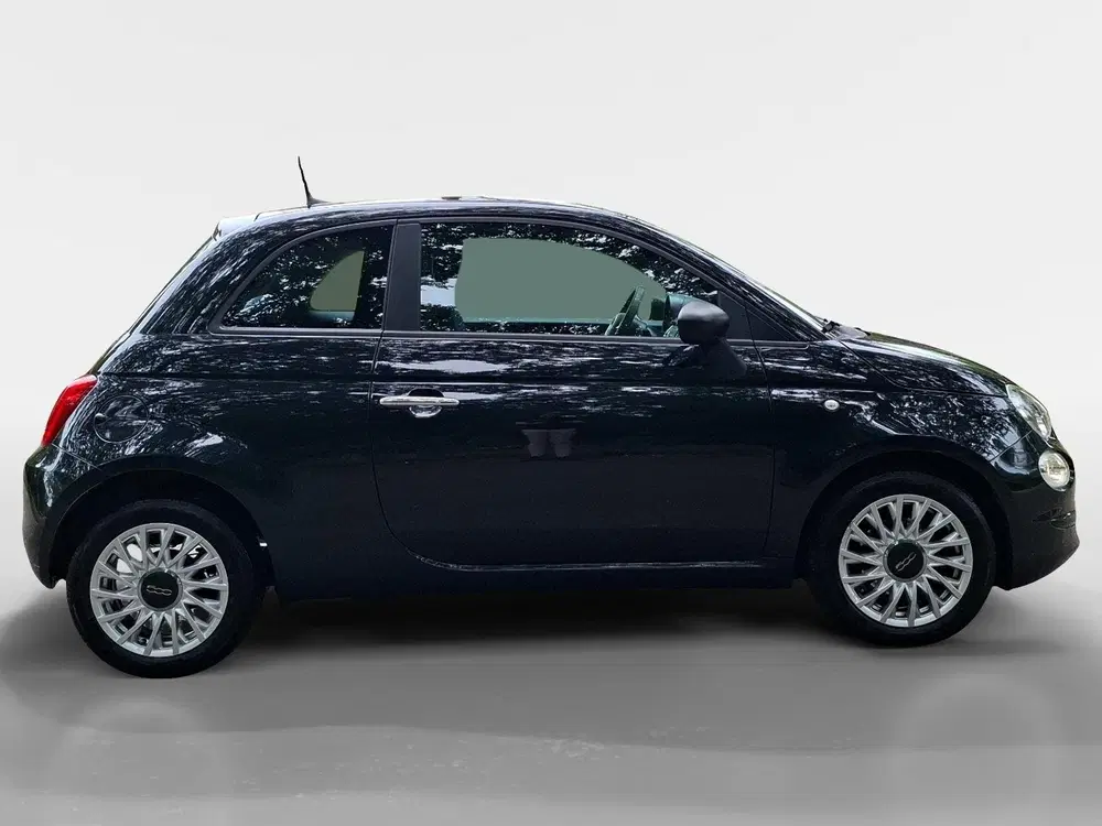 Fiat 500 1.0 Hybrid Cult uit 2021, foto 4